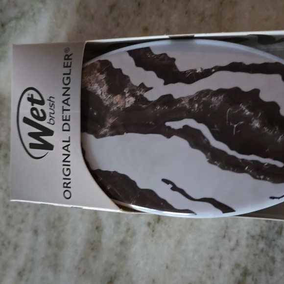 WET BRUSH ORIGINAL DETANGLER - Picture 2 of 8
